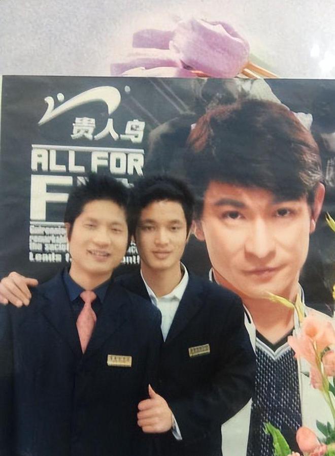 动鞋如今却很少有人问津谁在盲目跟风球王会体育曾被捧上天的4种国产运(图12)