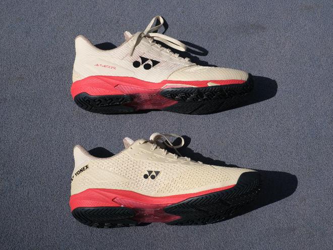 春季新款网球鞋——网球爱好者的全能之选YONEX AD Accel 2025(图2)