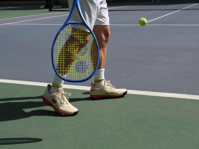 春季新款网球鞋——网球爱好者的全能之选YONEX AD Accel 2025(图4)