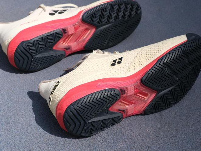 春季新款网球鞋——网球爱好者的全能之选YONEX AD Accel 2025(图3)