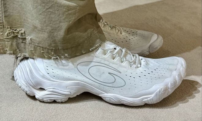 IAGA 鞋「巴味」还在么「收敛」的 BALENC(图2)